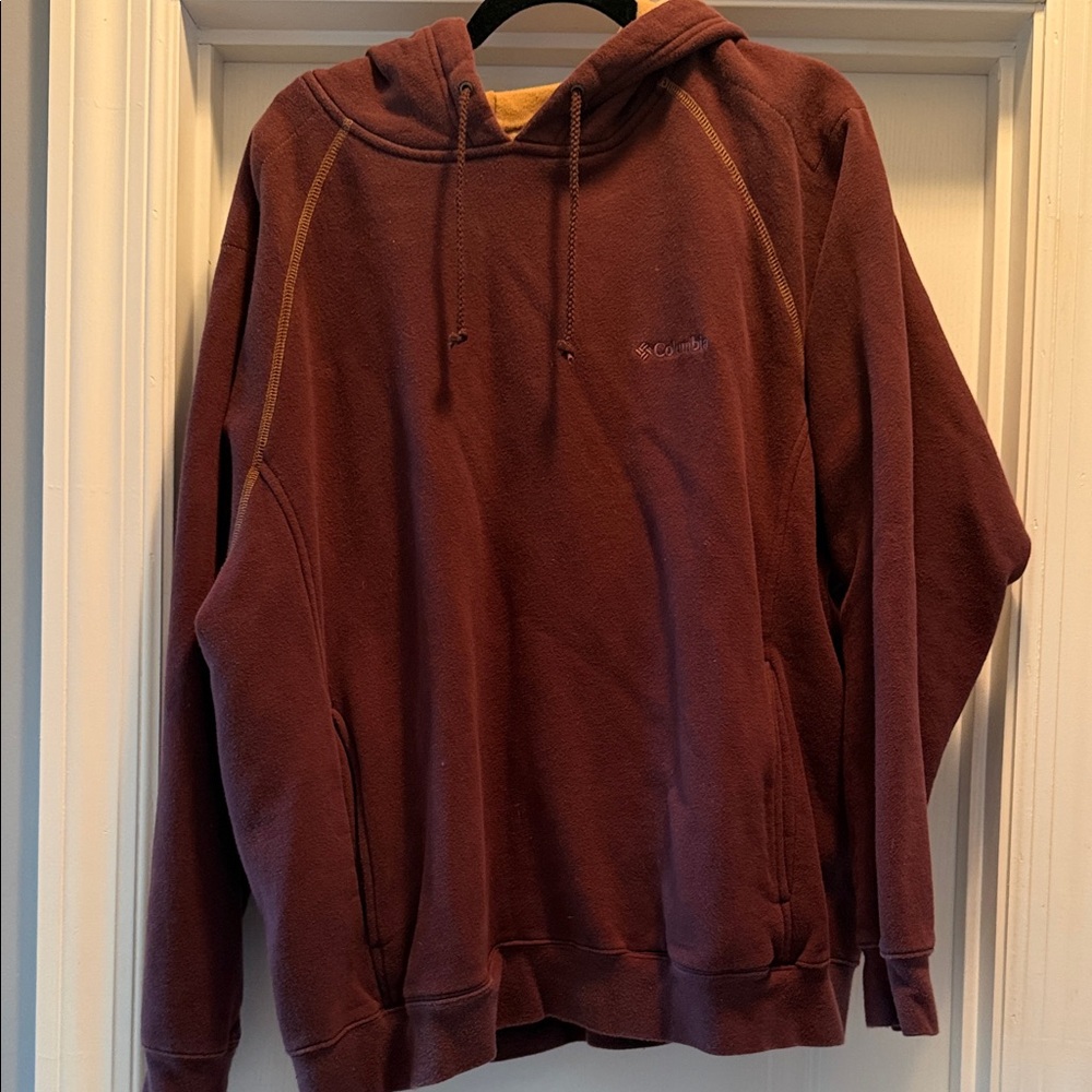 Columbia Men's Burgundy Hoodie